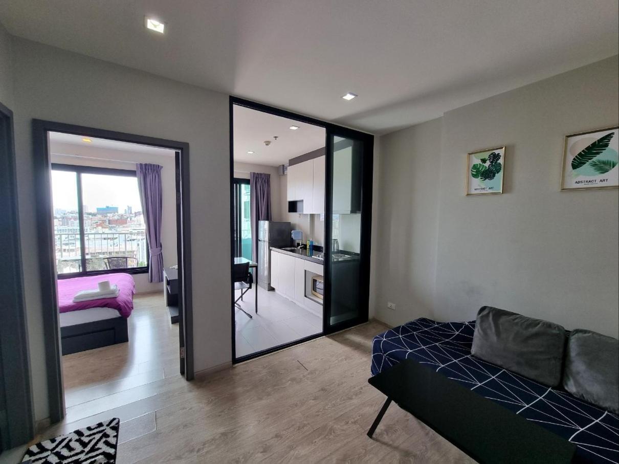 The Base Condo Center Of Pattaya Rooftop Swimming Pool Bagian luar foto