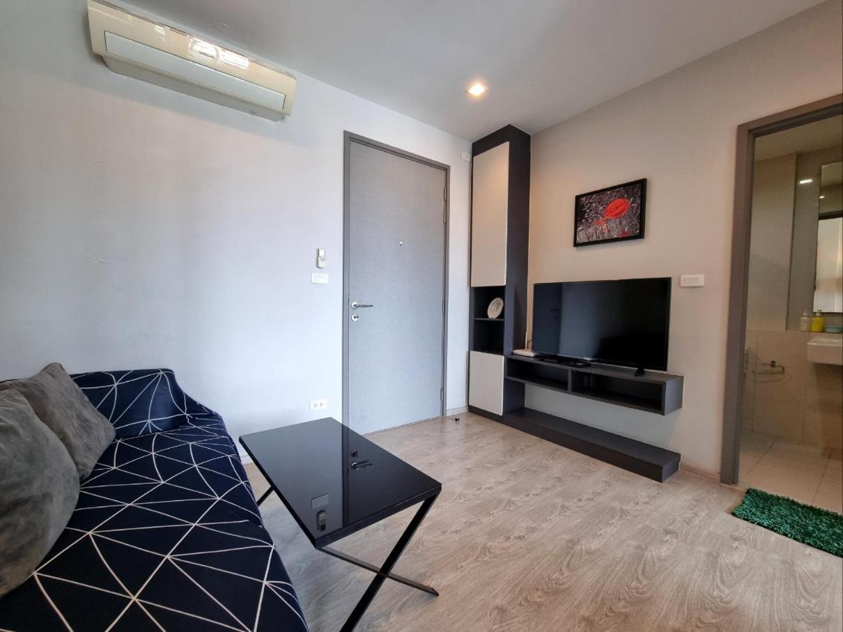 The Base Condo Center Of Pattaya Rooftop Swimming Pool Bagian luar foto