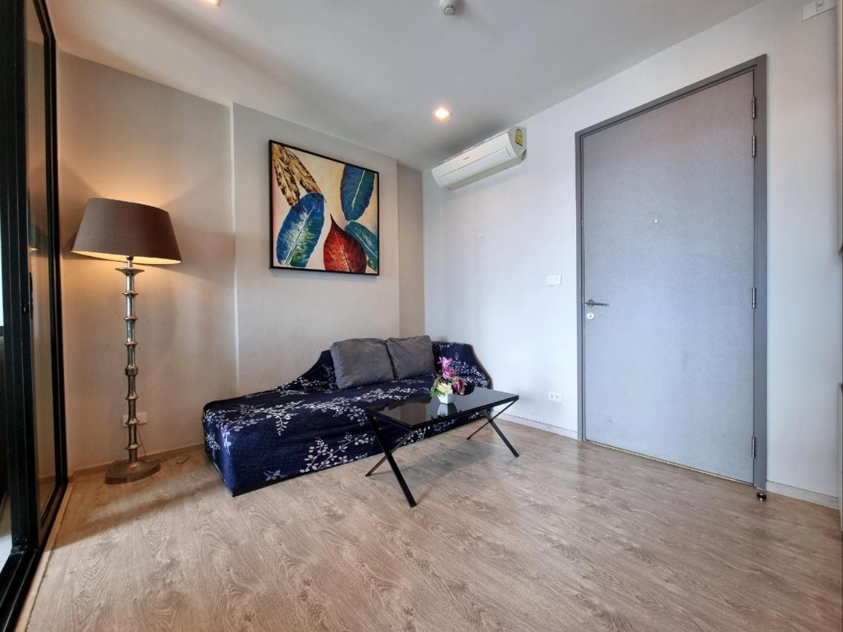 The Base Condo Center Of Pattaya Rooftop Swimming Pool Bagian luar foto