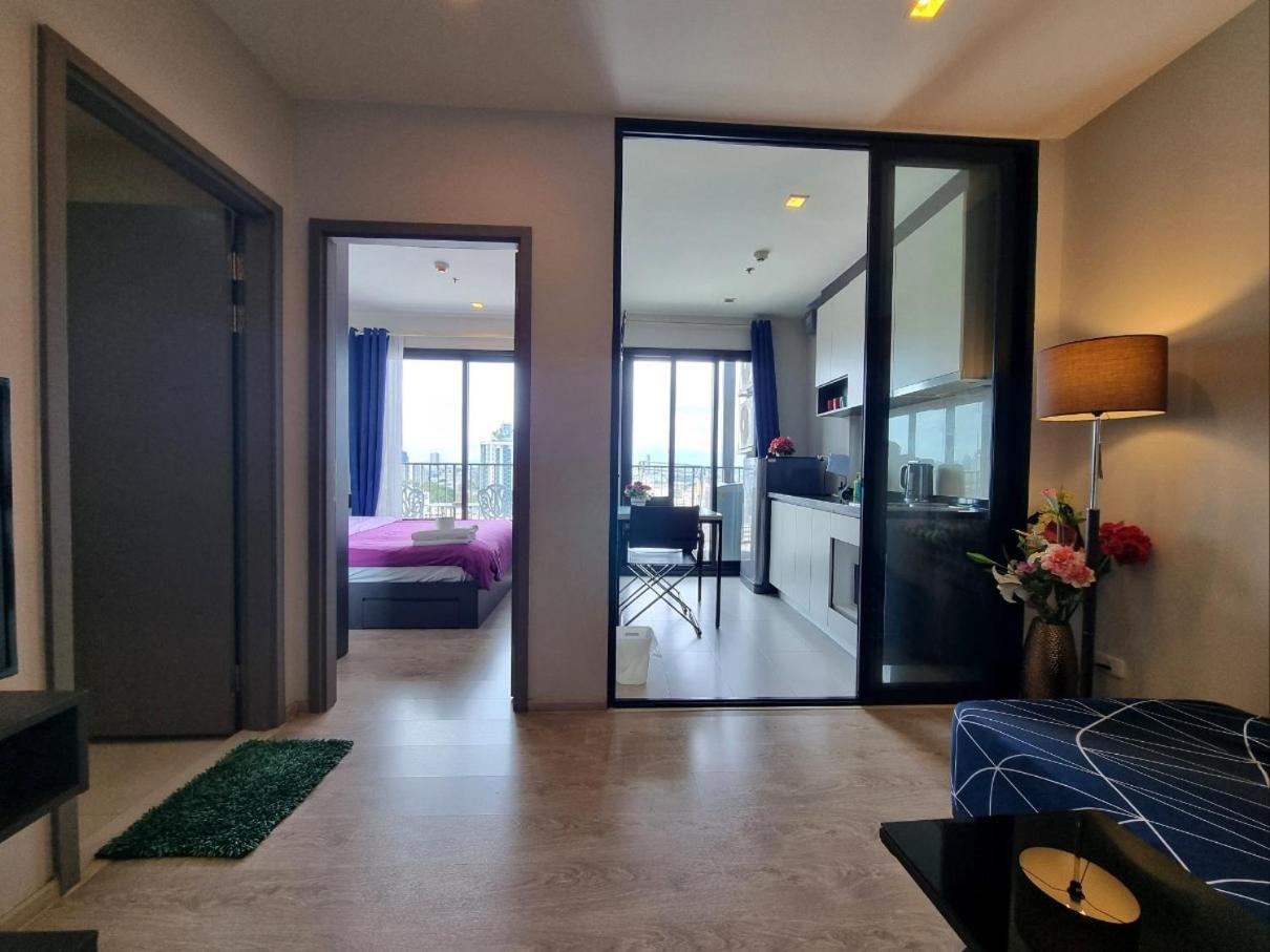 The Base Condo Center Of Pattaya Rooftop Swimming Pool Bagian luar foto